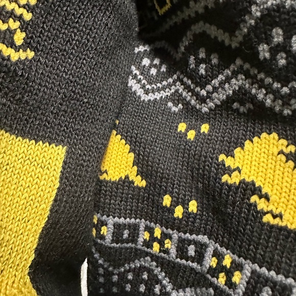 Harry Potter HUFFLEPUFF Thick Knee/Boot Socks Shoe Size 4-10 Brand New! - Picture 8 of 15